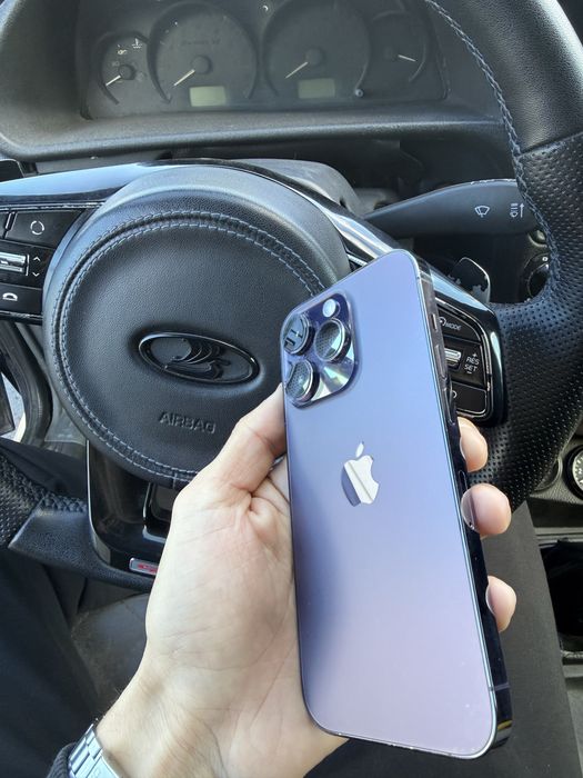 Продам айфон 14 Pro