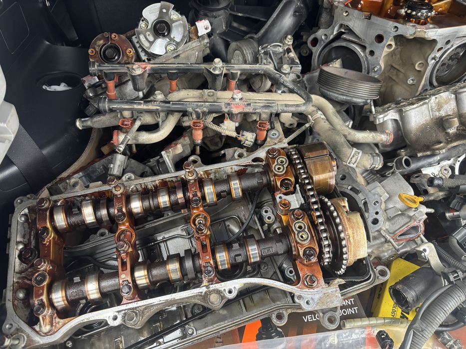 Продам со скидкой запчасти на двигатель 2gr