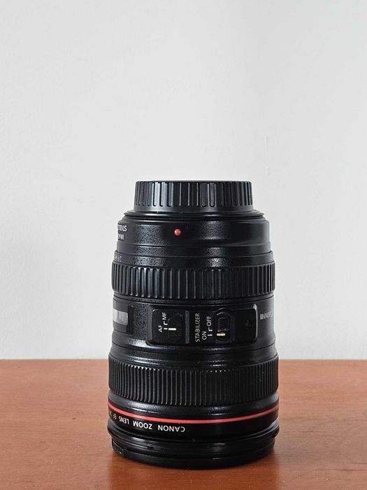 Canon 24-105 F4 с подарък два филтъра