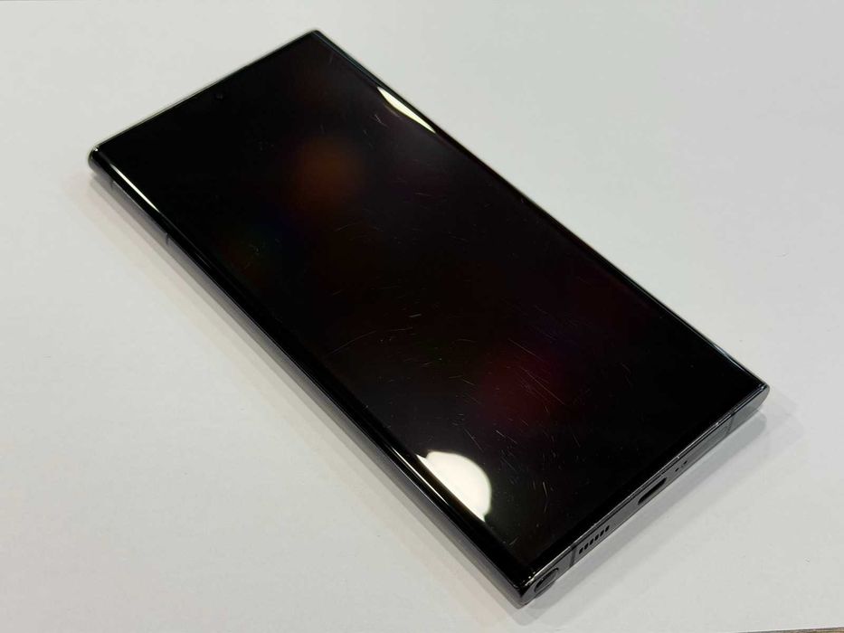 Samsung Galaxy S22 Ultra 512GB / 12GB RAM
