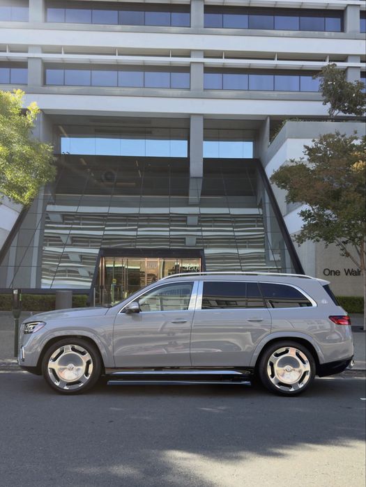 Mercedes-Maybach GLS 600 new 2026