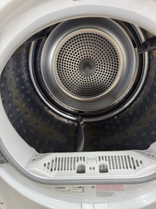 Сушилня 8кг Aeg А+++ термопомпа GERMANY гаранция
