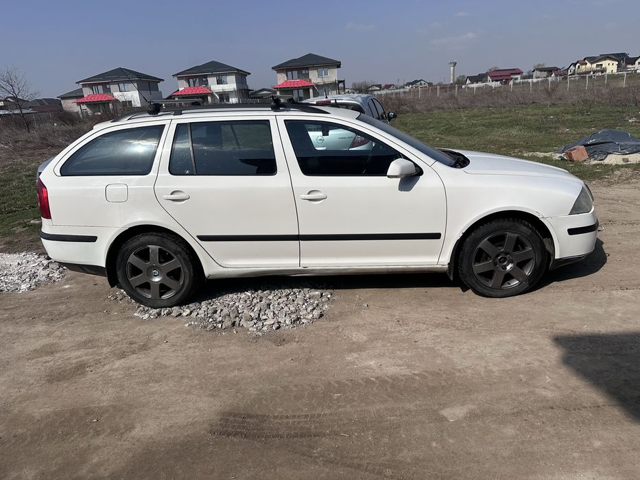 Dezmembrez dezmembrari skoda octavia 2 1.9 bxe