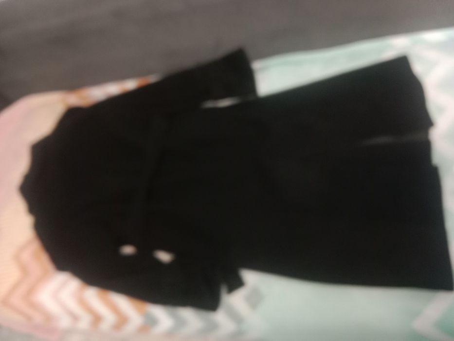 Продам кашемировое чёрное пальто