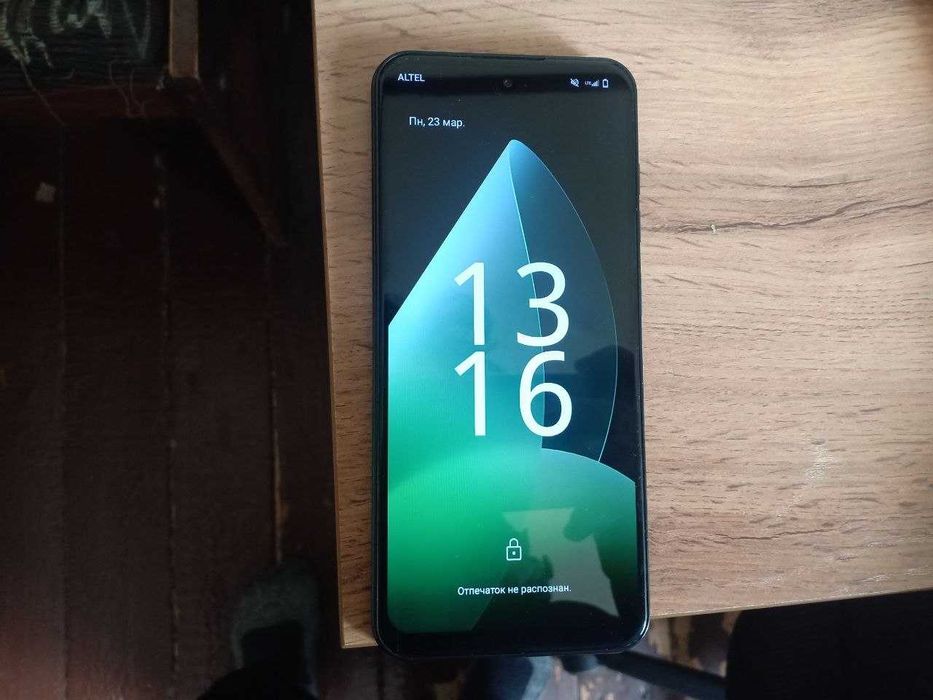 Meizu mblu 21 128 гб.