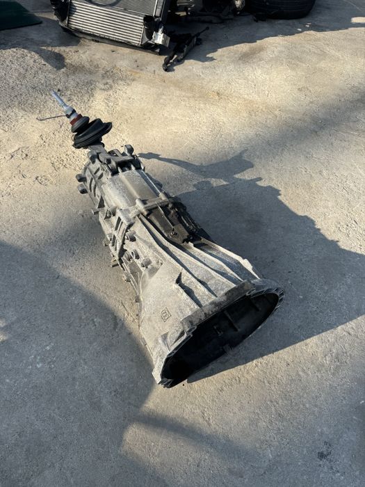 Ръчна скоростна кутия бмв 320хд е90 е91 х1 е84 bmw 320xd e90 e92 e84