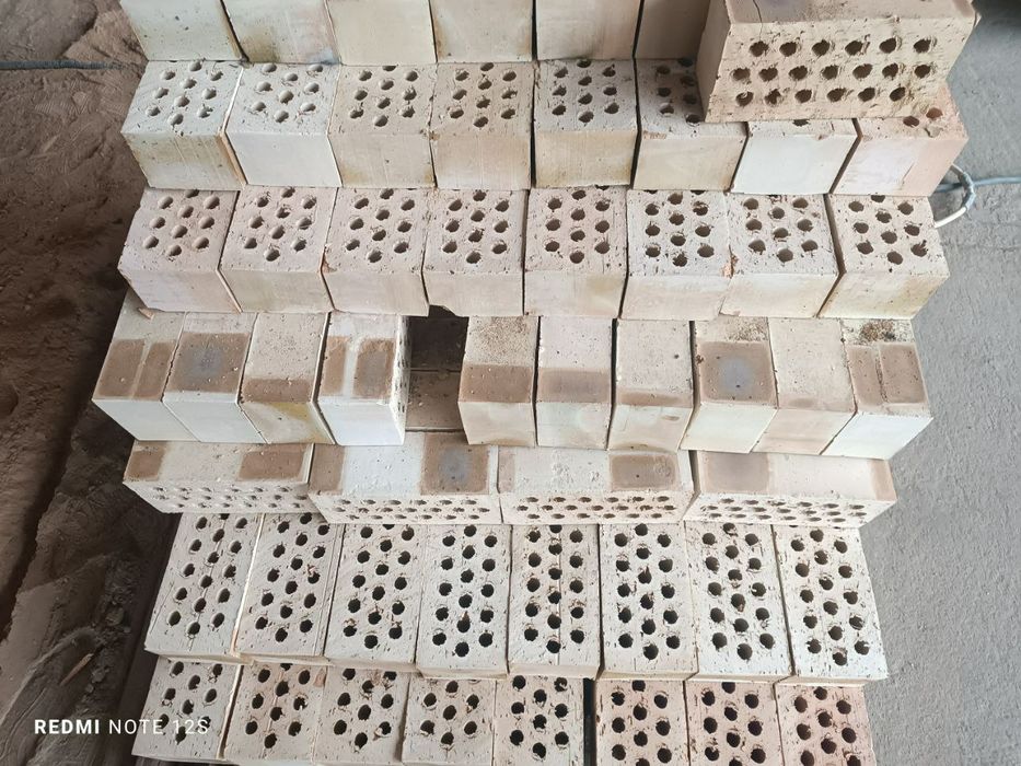 Гишт пишган керамика 900