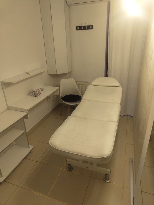 Inchiriere salon infrumusetare /spatiu comercial