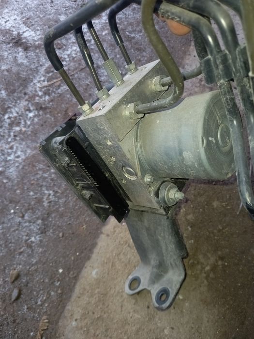 Блок абс тойота камри 40, 45