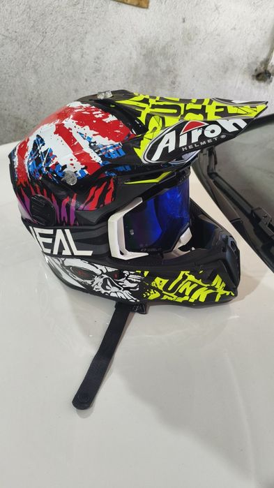 Airoh кросова каска