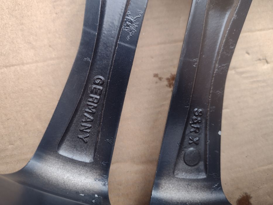 BROCK 19-5x112 ET40 8.5j Шкода Октавия WRS