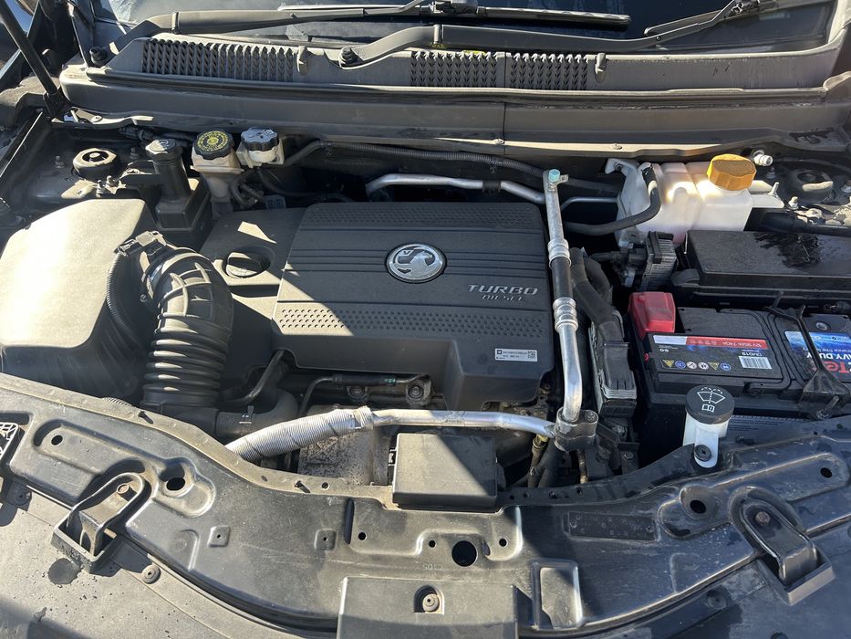 Bara spate Opel Antara