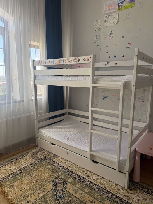 Кровать двухярустая детская, самовывоз