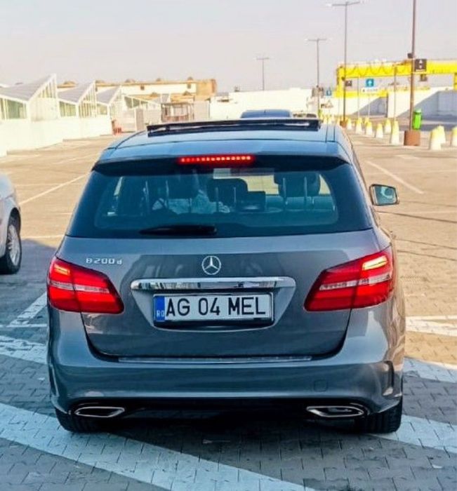 Mercedes b200 pachet amg