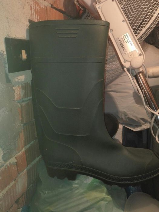 2 бр. Гумени ботуши