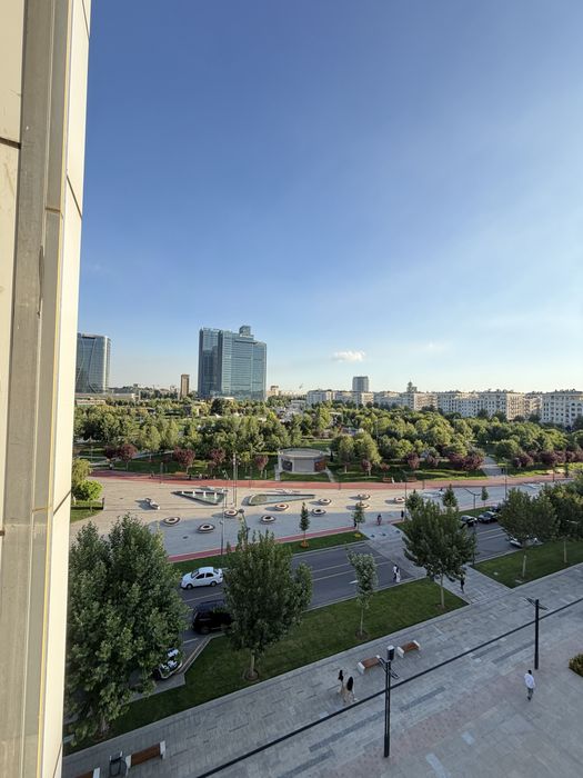 Tashken city Gardens аренда вид на парк
