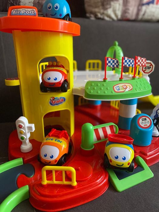 Развивающие игрушки, машинки, парковка, паркинг
