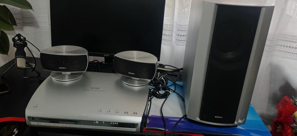 Sistem audio Sony magazie 5 cd uri dav-x1v platinum