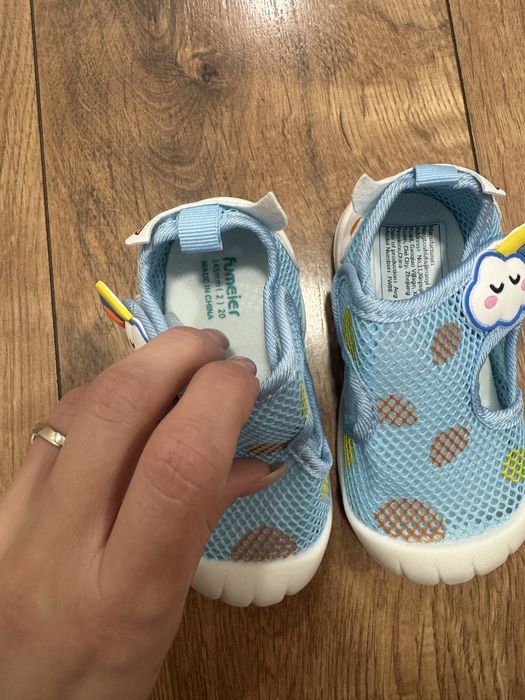 Детски пантофи/обувки