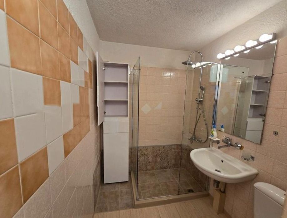 Двустаен апартамент под наем в ж.к. Стрелбище, 2216687