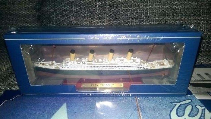 se vinde macheta vapor RMS TITANIC atlas model