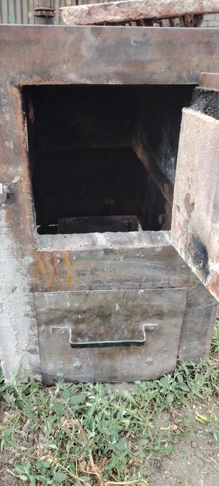 Печь отопление продам