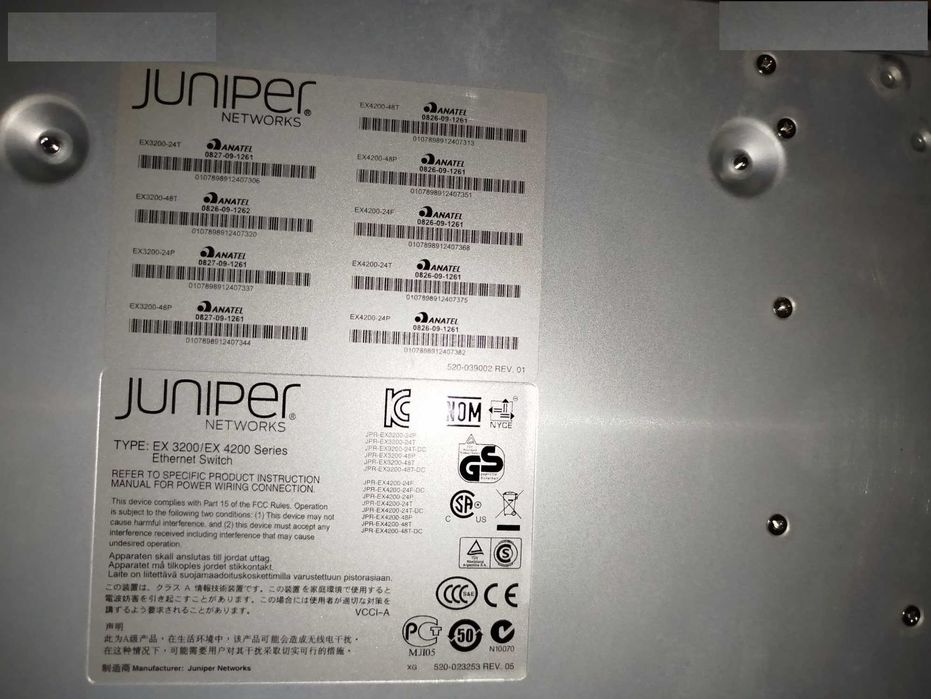 Сетевой коммутатор и роутер Juniper SRX240, EX3200, EX2200 seria