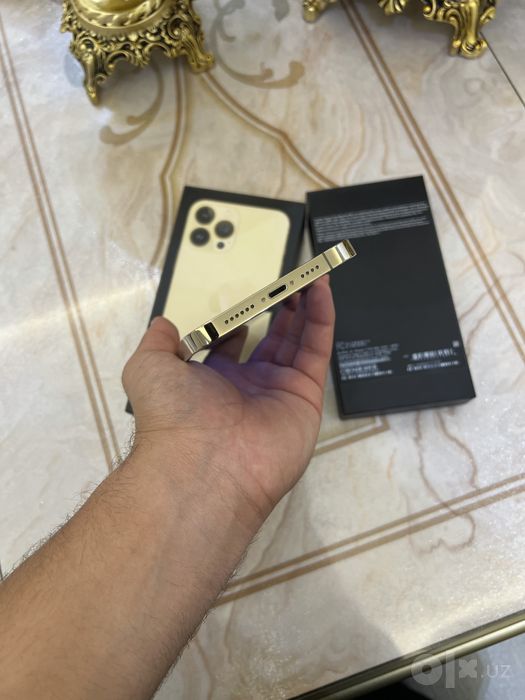 Iphone 13 pro max gold