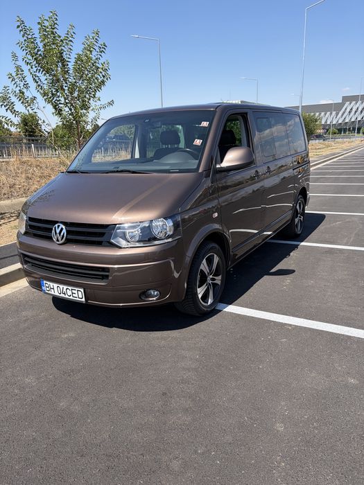Vand multivan transporter bulli t 5 cu motor complet nou