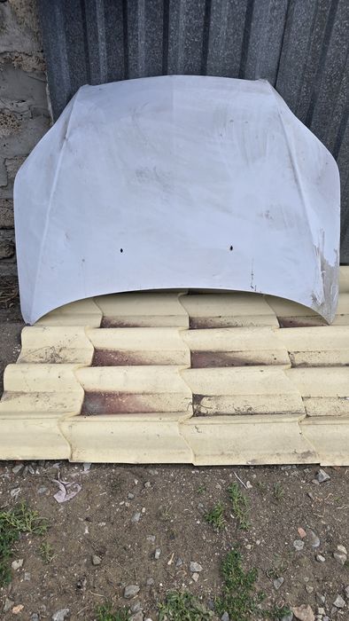 Капот на Равон R3