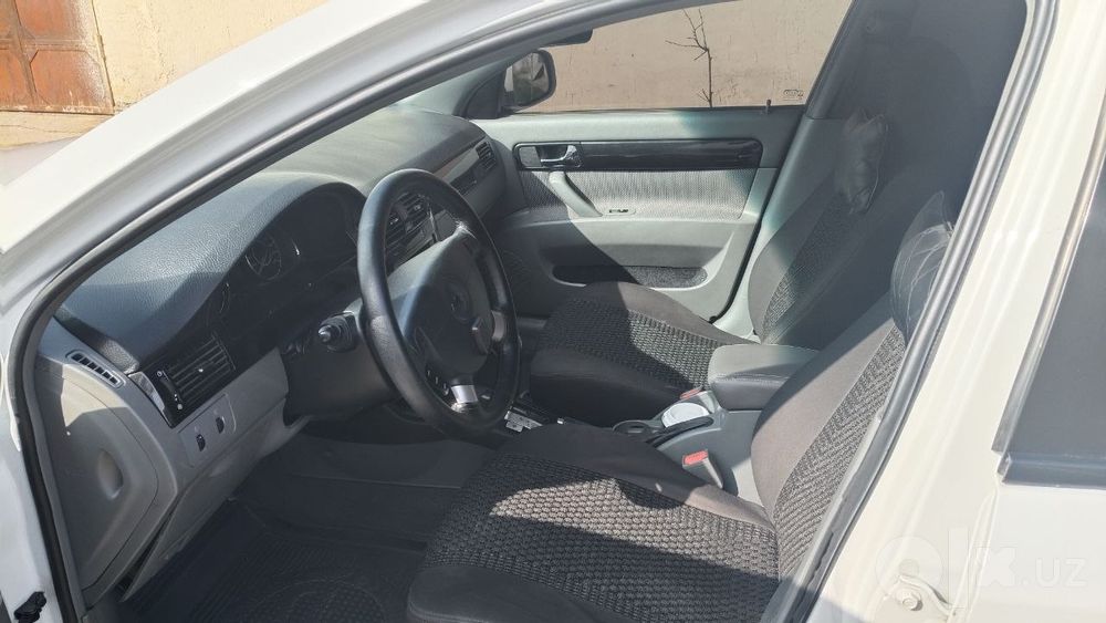 Jentra 2017 yil 147000 km yurgan aybi yoq