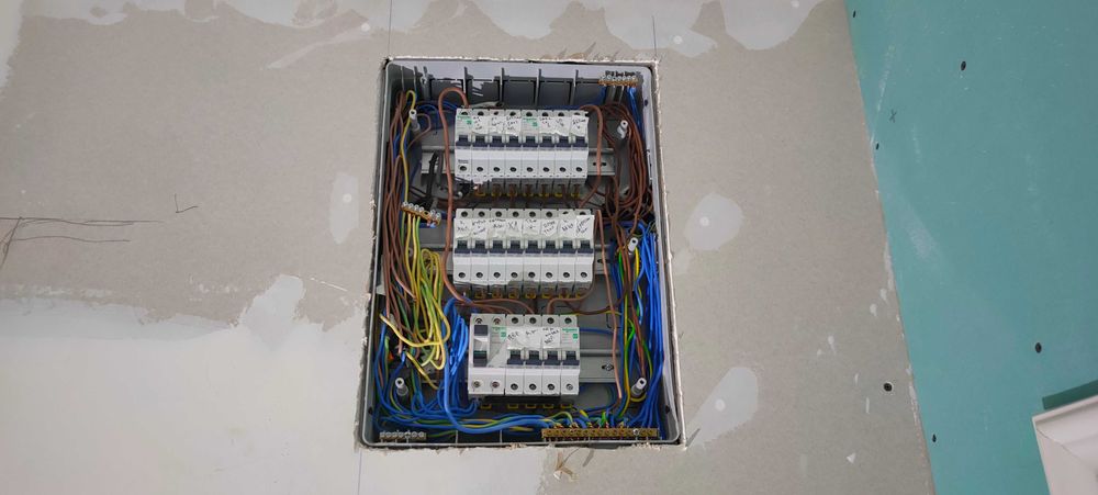 Ел.табло смяна и ремонт