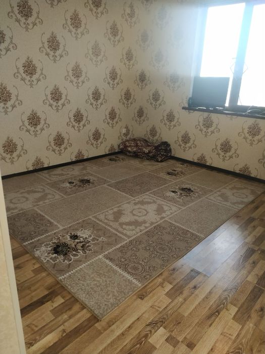 Аренда Буюук ипак йули М. 1/4/4 300