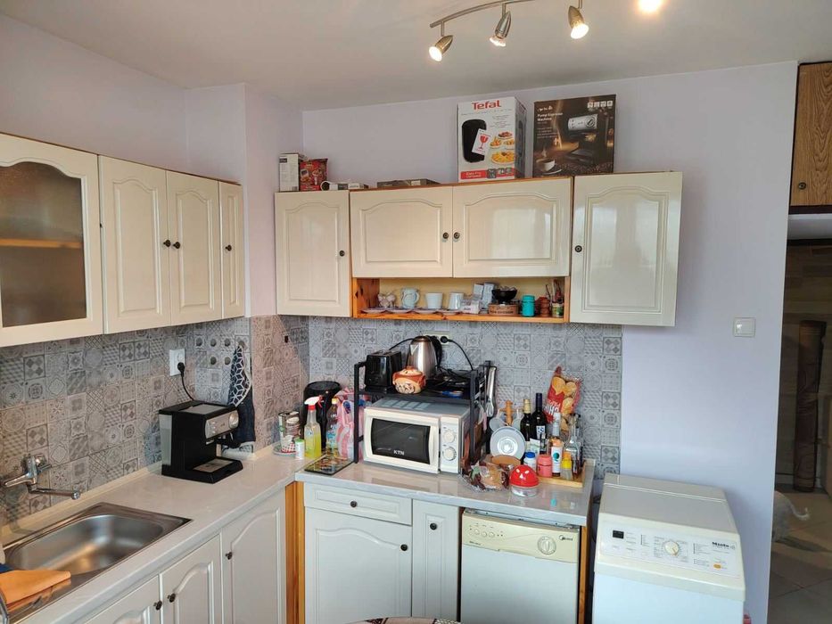 Продава се Тристаен апартамент в София, Толстой - 66 кв.м за 2697 €/кв.м - Снимка #11