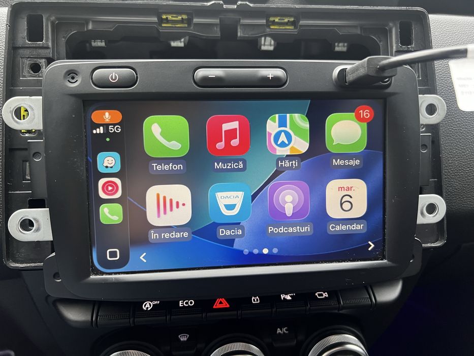 Navigație MediaNav Evolution Dacia - CarPlay & Android Auto