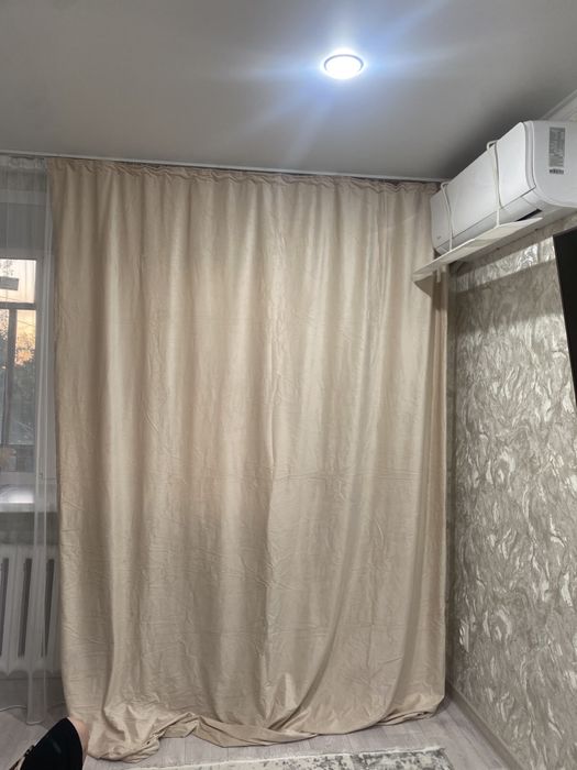 Продам шторы ширина 4м