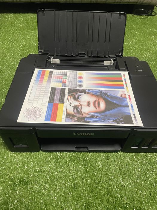 Продам принтер Canon