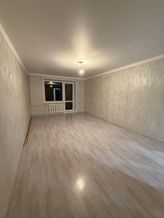 Продам срочно 3-х комнатеую квартиру - Widok 4
