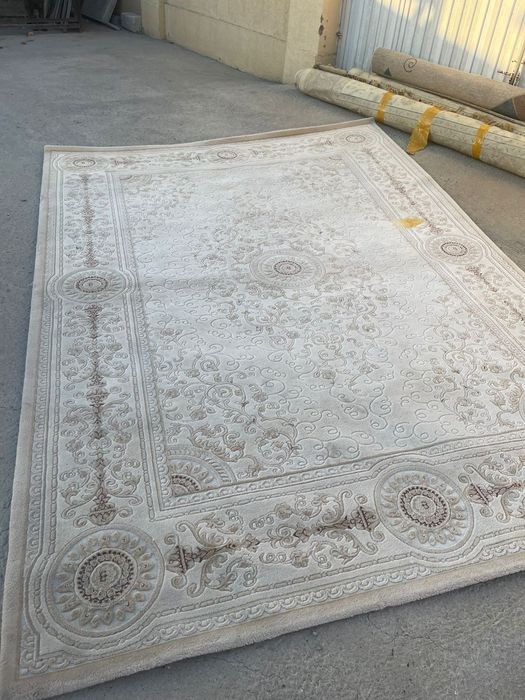 Срочно продаю  ковры б.у.