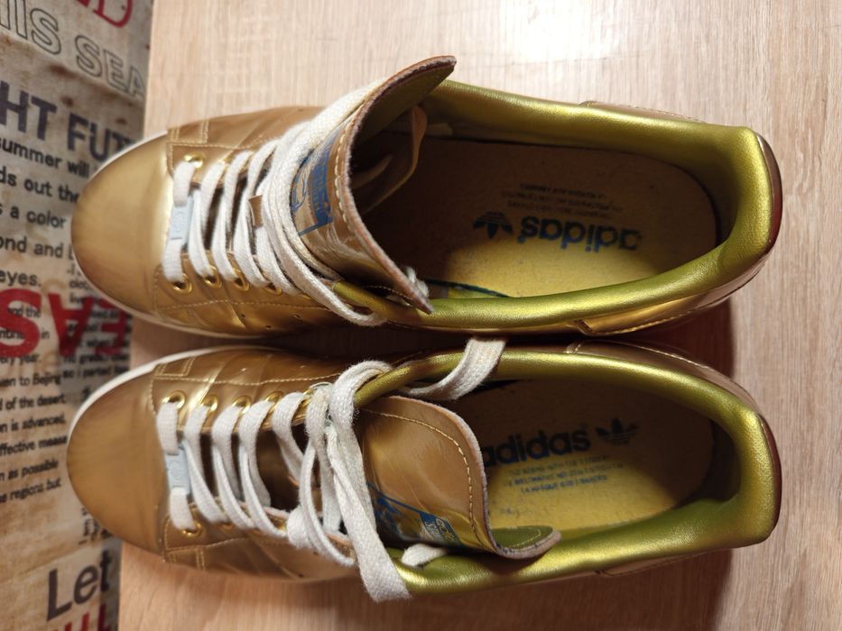 Маратонки "Adidas"41.5.номер