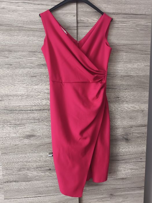 Vând rochii de seară!