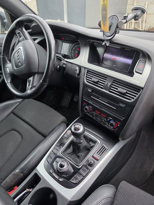 Vând Audi A4 break