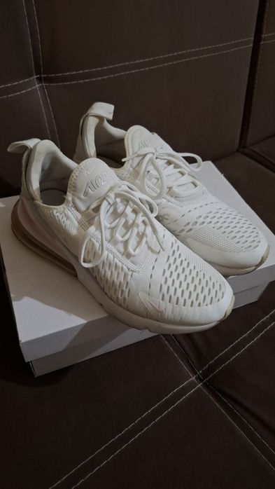 Дамски маратонки Nike