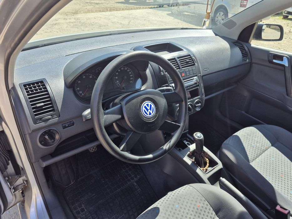 VOLKSWAGEN Polo 2003 — imagine 4