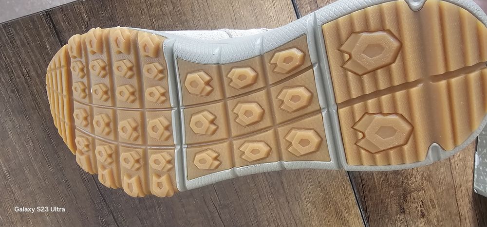 Берцы военные кроссовки