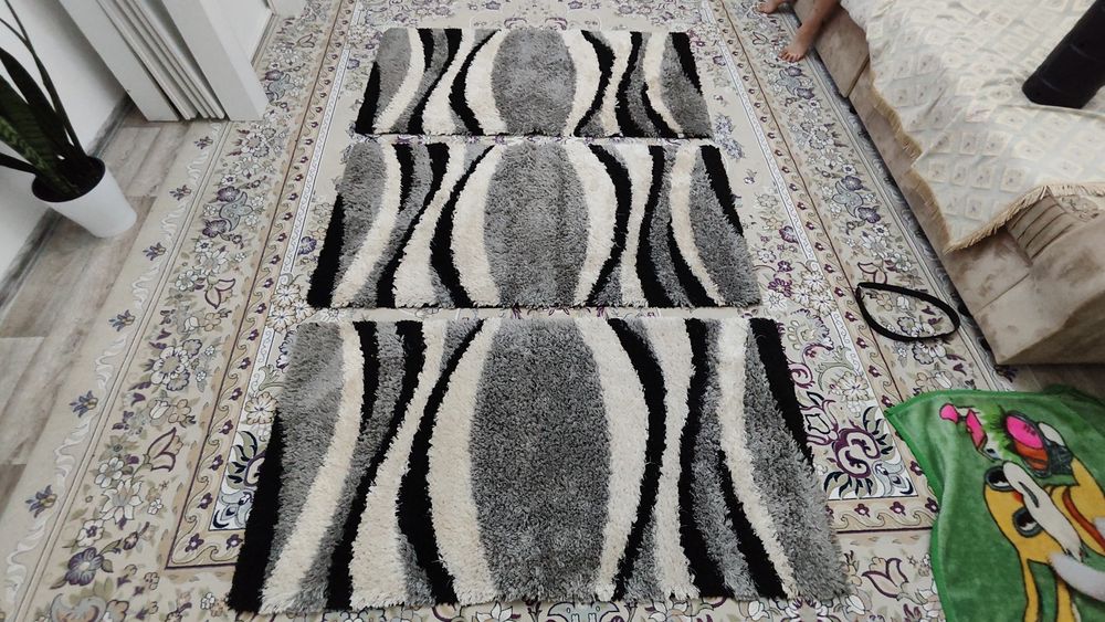 Бархатистый ковер