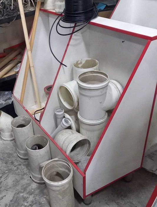 Magazin uchun vitrina mebel