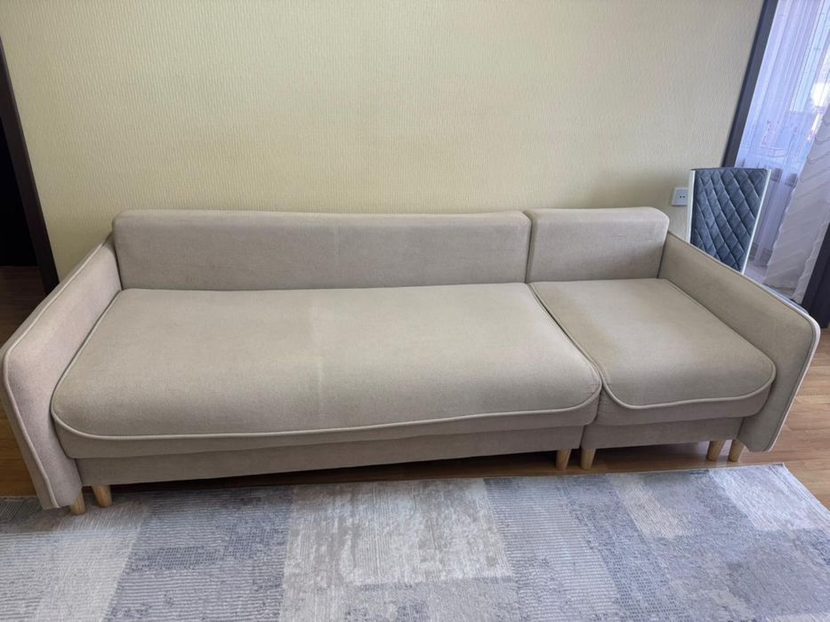 Продам диван срочно