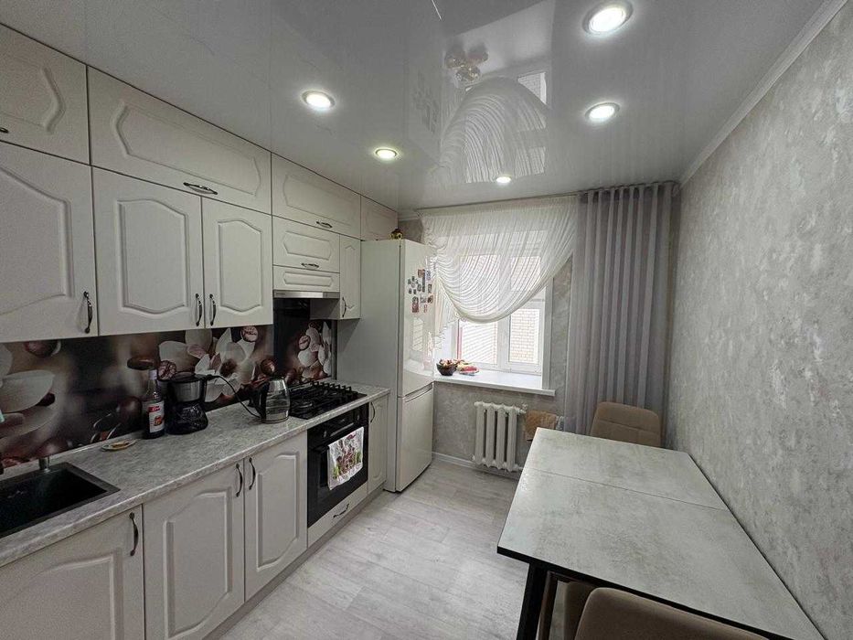 Продам 3 ком квартиру с евроремонтом
