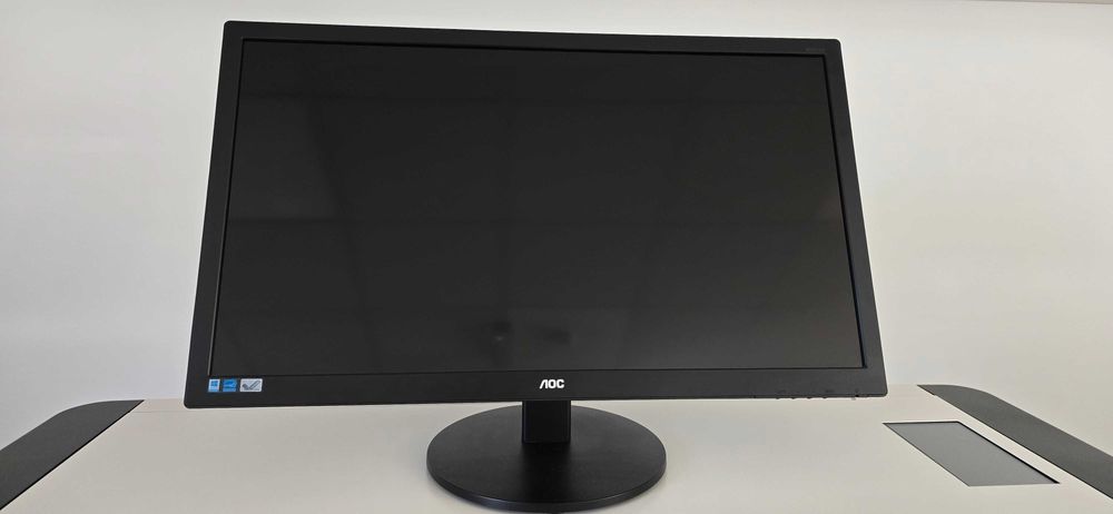 Monitor LED AOC 28''